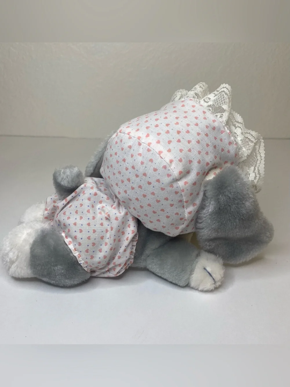 Applause Sad Sam Honey Plush With Heart Bonnet 8” Stuffed Animal Puppy Dog